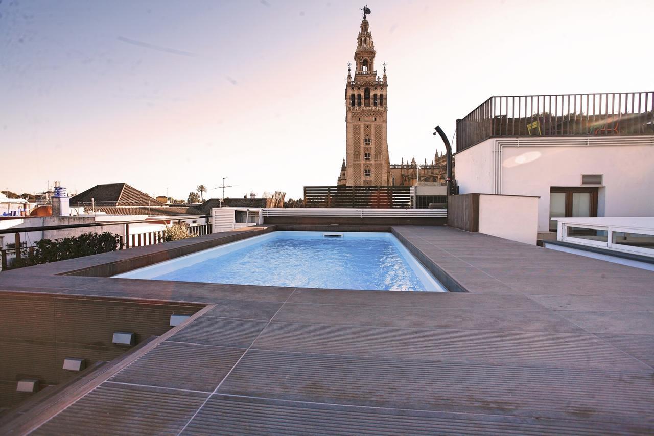Cathedral Apartment, Upper Floor Apartment Sevilla Eksteriør bilde